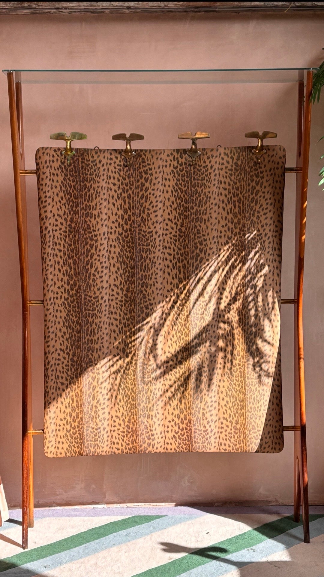Osvaldo Borsani coat stand, leopard print 