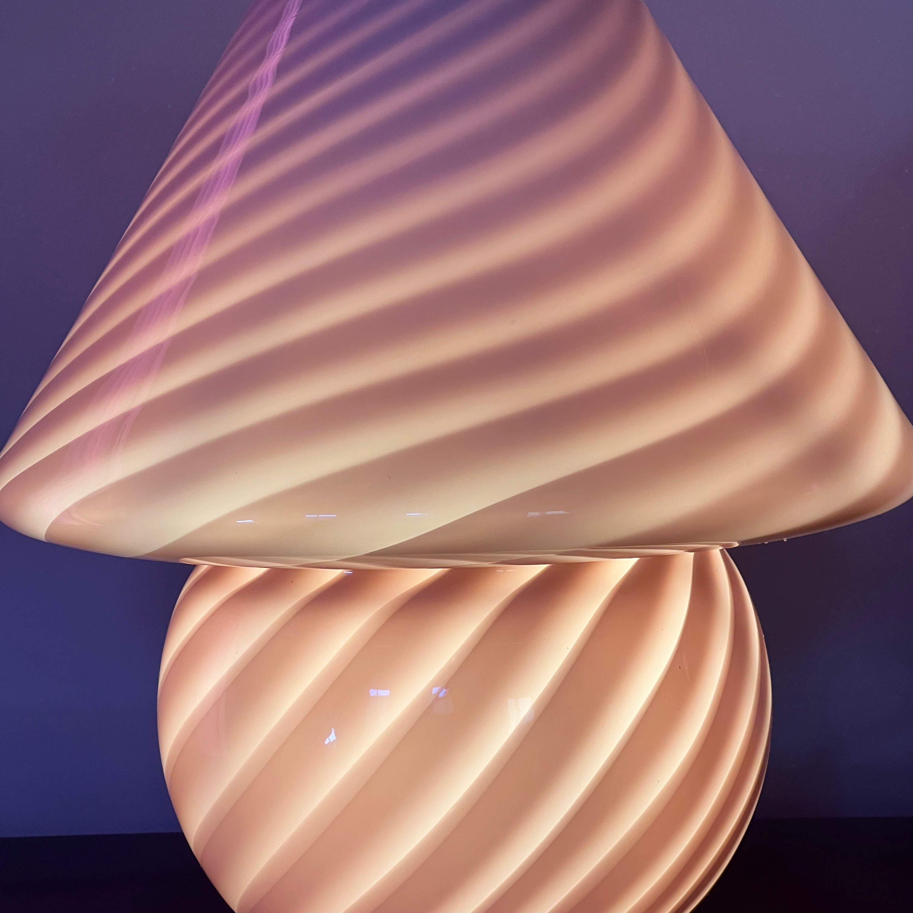 Medium mushroom Murano lamp